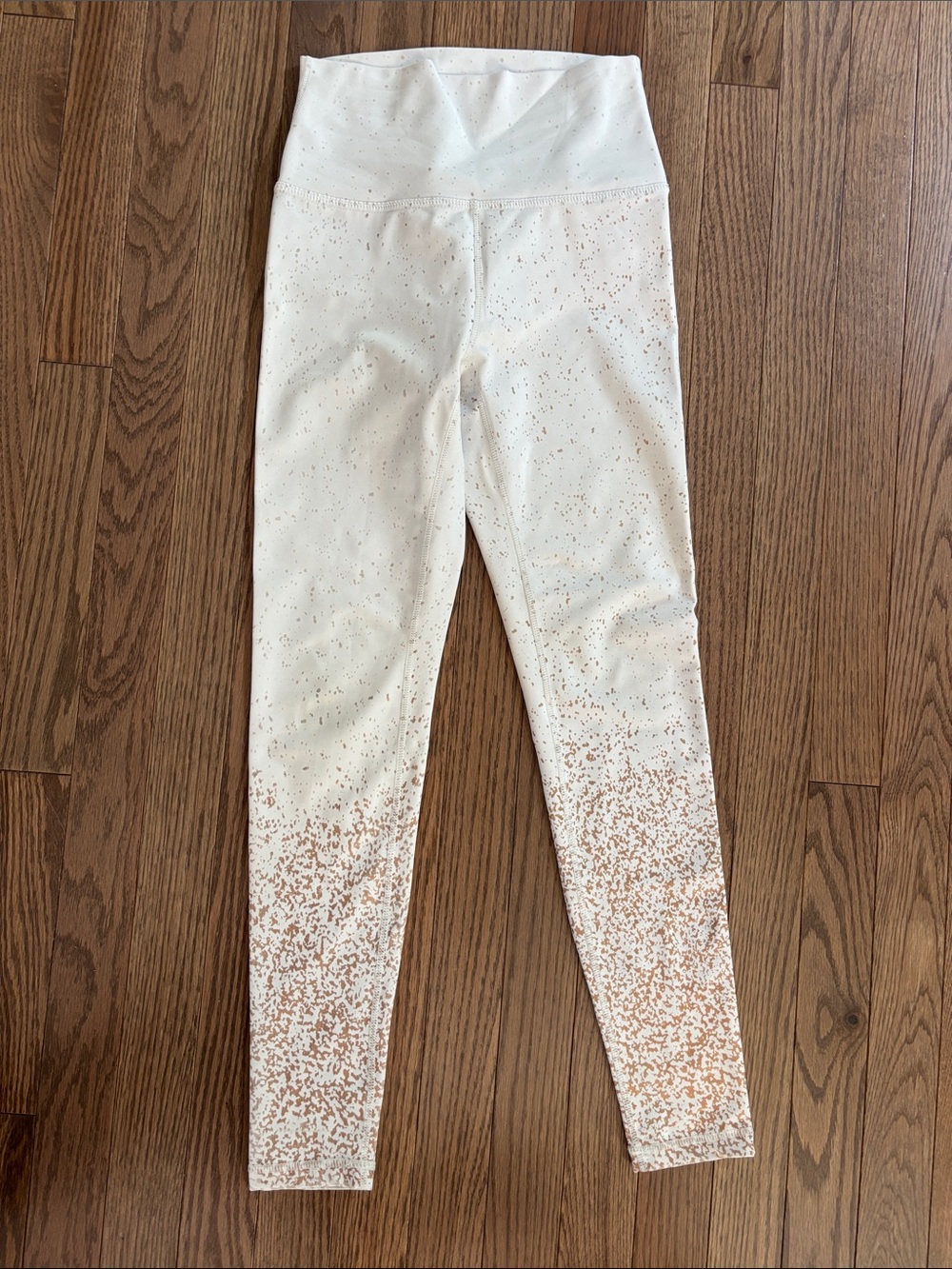 Buff Bunny size small leggings.